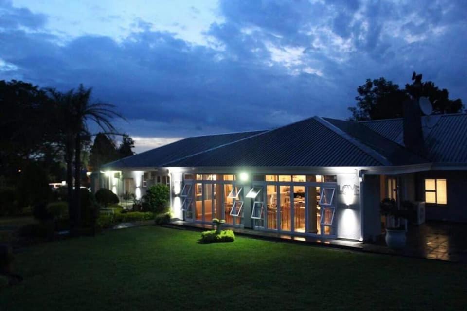 Nauntons Guest House & Wedding Venue Ladysmith Kültér fotó